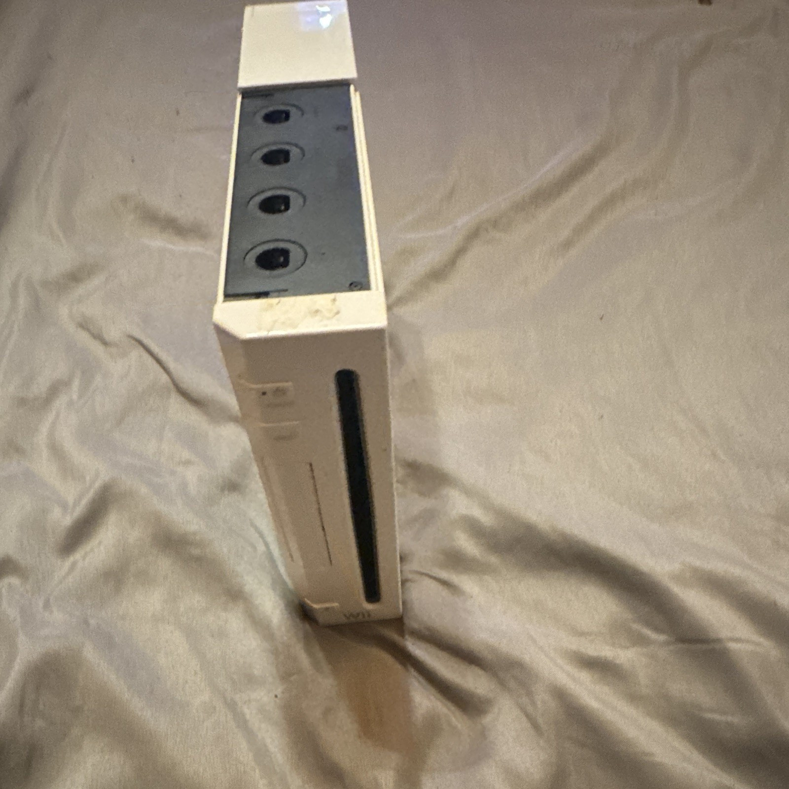Nintendo Wii RVL-001 White Console Bundle Remote Nunchuk Sensor Bar Wi-Fi 480p