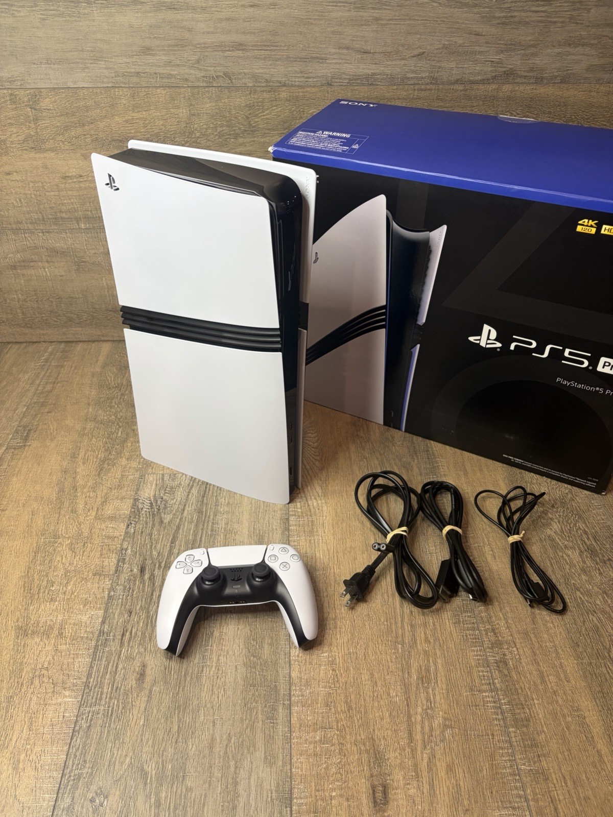 Sony PlayStation 5 Pro – 2 TB SSD – Game Console – White – Excellent Condition✅
