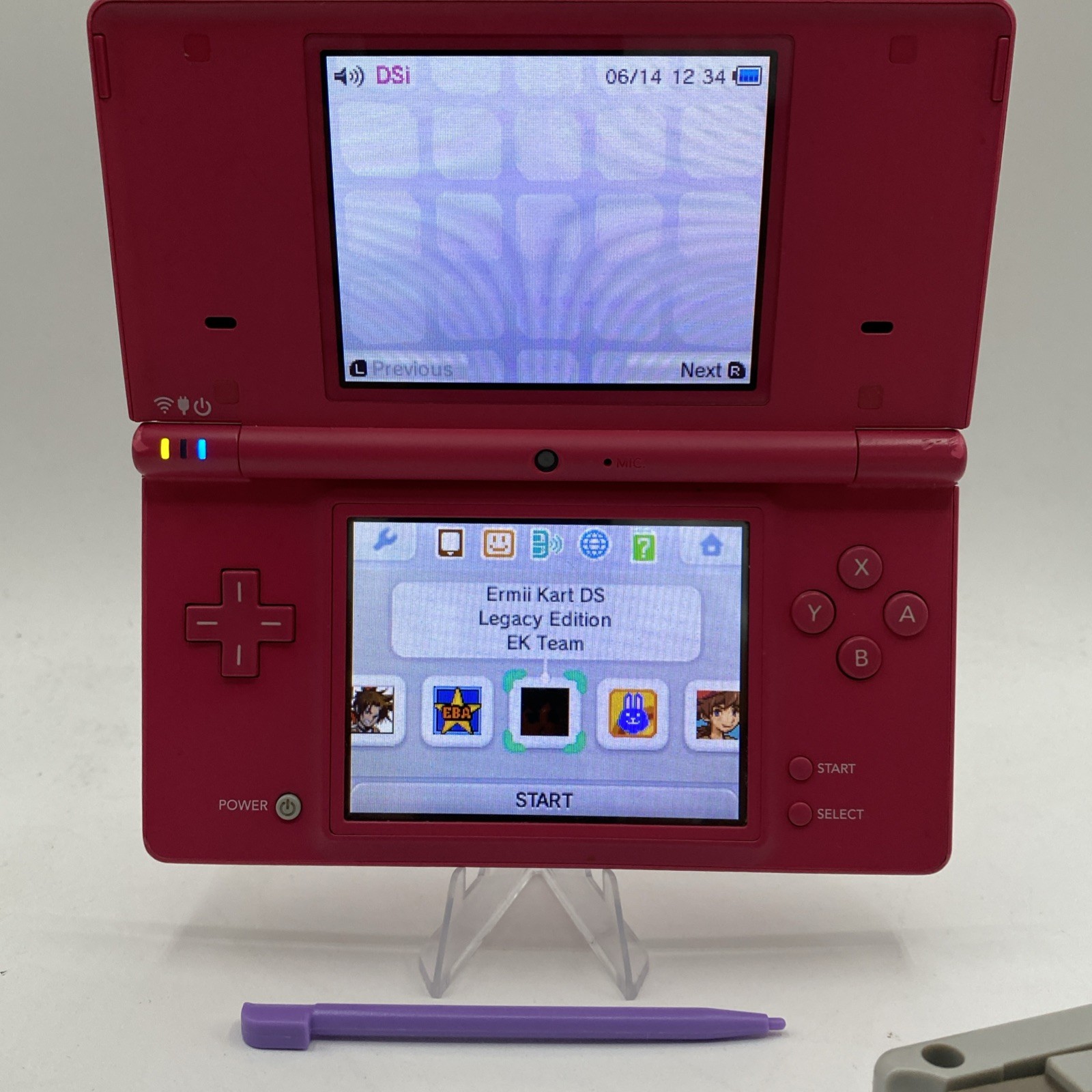 Nintendo DSi Hot Pink – Includes Preloaded Library (Large Collection)