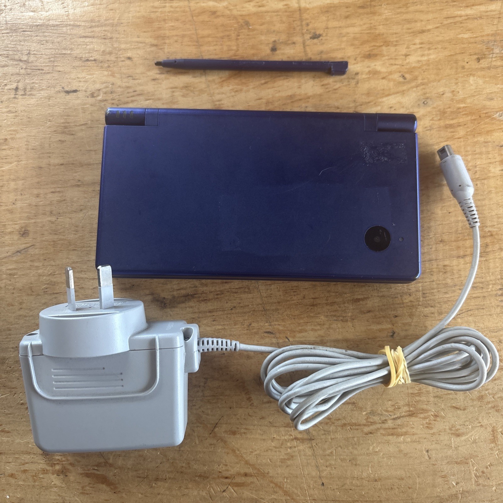 Nintendo DSi Console Blue WAP-002 PAL Tested Works (Cracked Back) Free Post