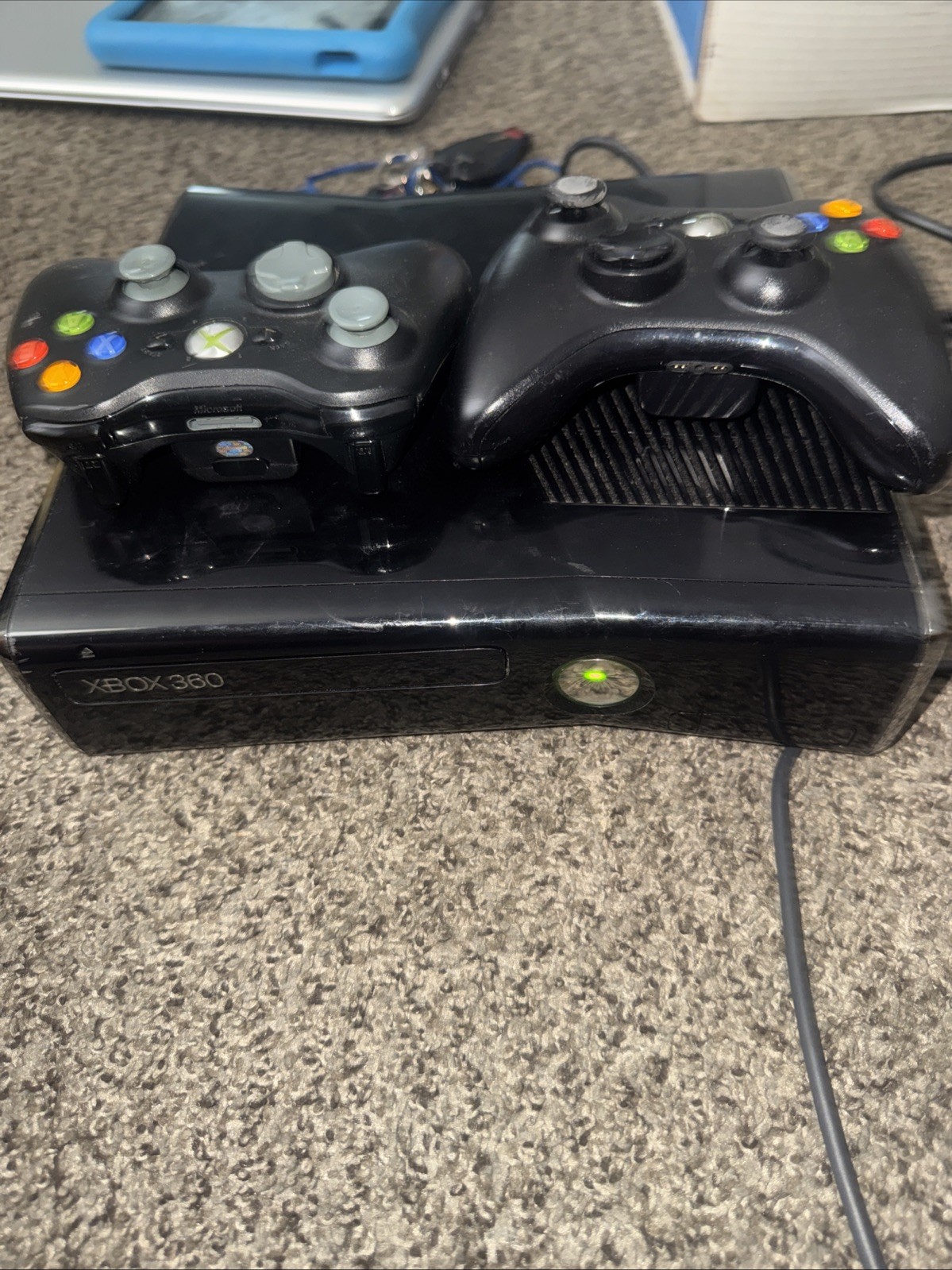 Microsoft Xbox 360 4GB Console With Peggle 2 Bundle- Black (L9V-00039)