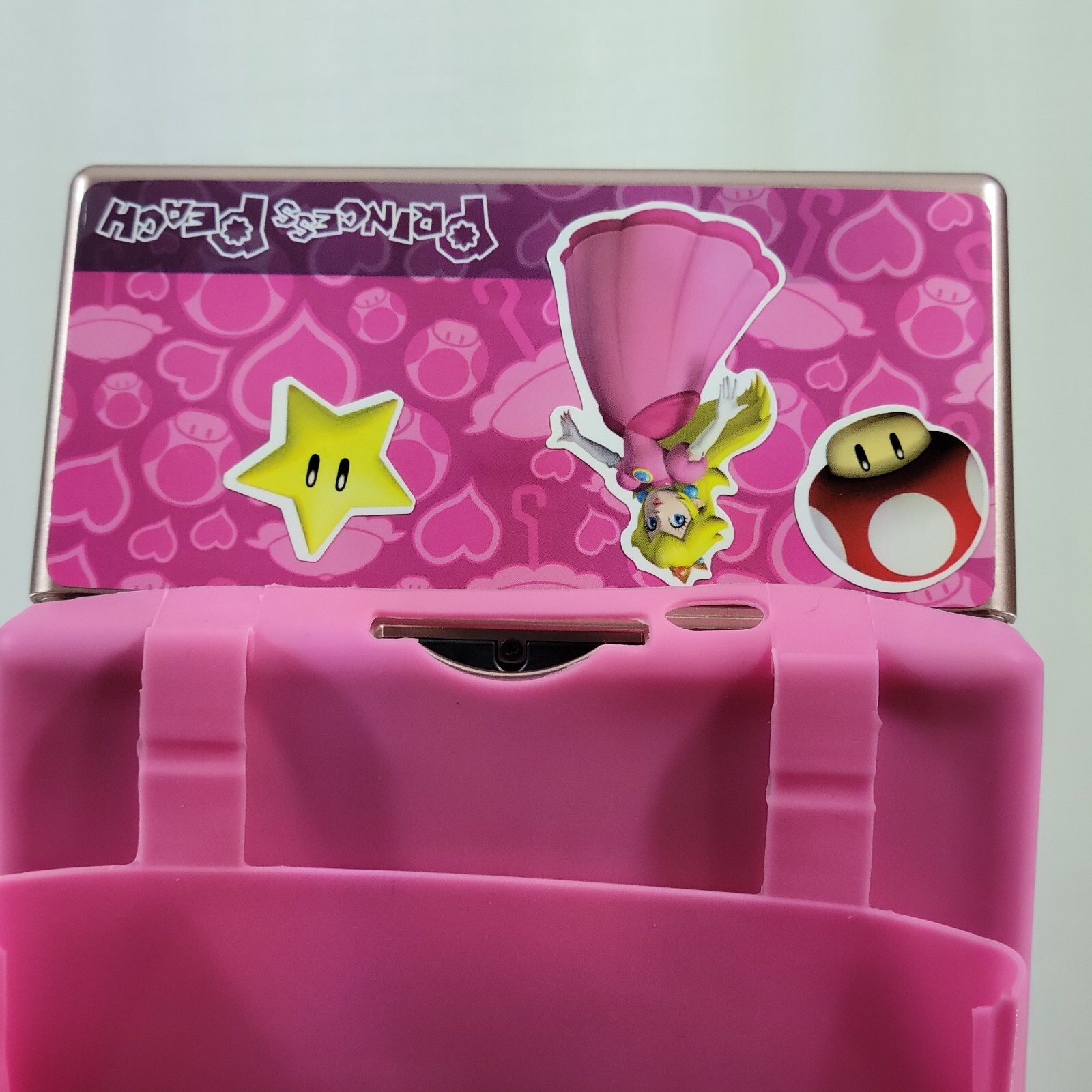 Nintendo DS Lite Metallic Rose Pink + Super Princess Peach Lunchbox ⭐️ Damage ⭐️