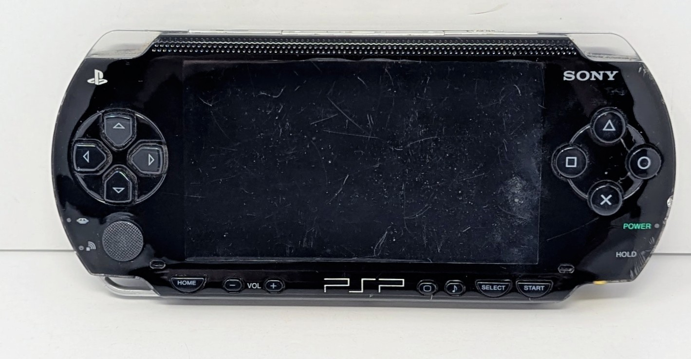 Sony PlayStation Portable PSP 1000 Bundle w/ Charger & Call Of Duty – Tested!