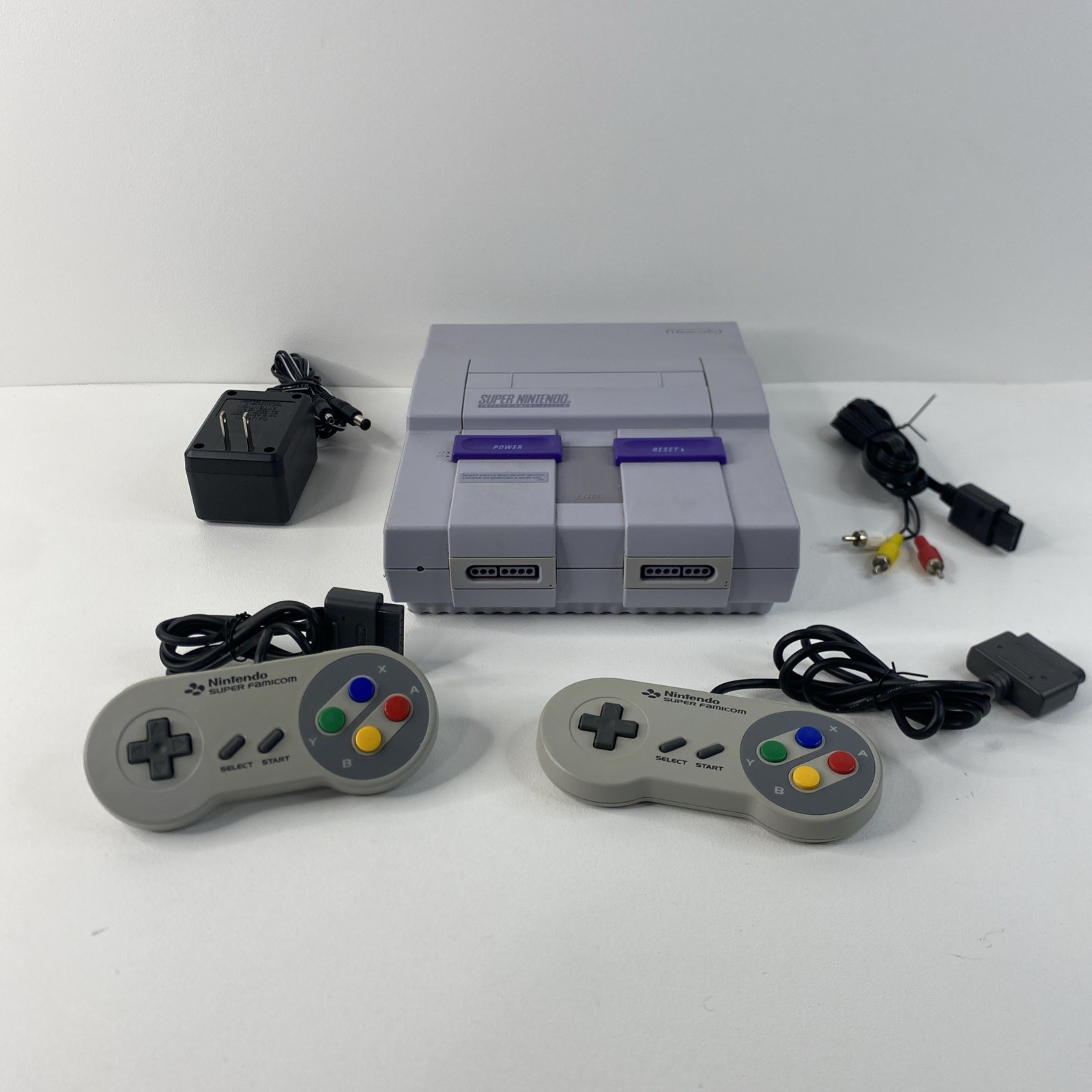 Super Nintendo Console SNES SNS-001 Complete w/2 Controllers Tested