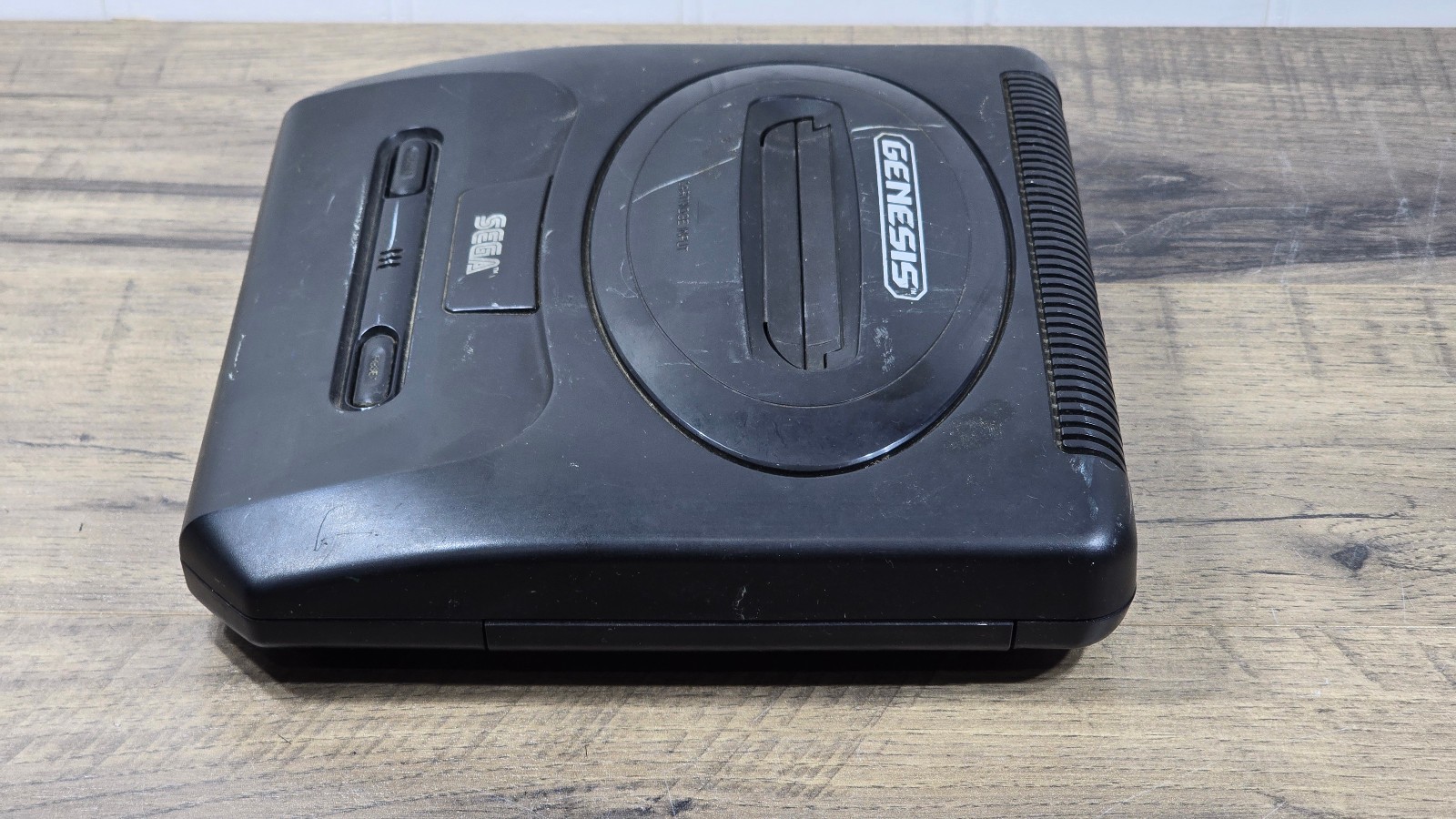Sega Genesis Model 2 – MK-1631 Original OEM – Tested/Works – Fast Shipping!