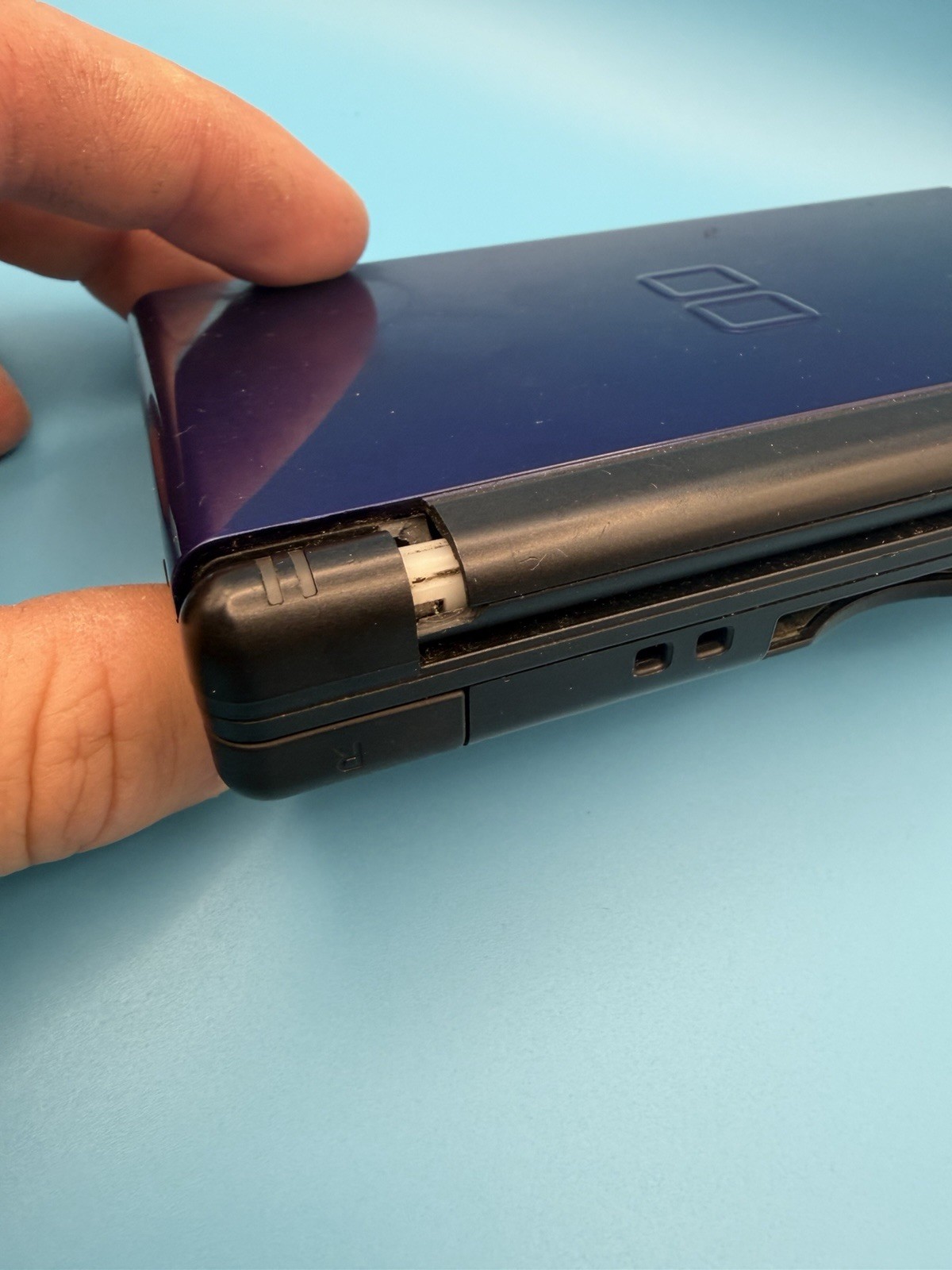 Nintendo DS Lite Handheld System – Cobalt/Black