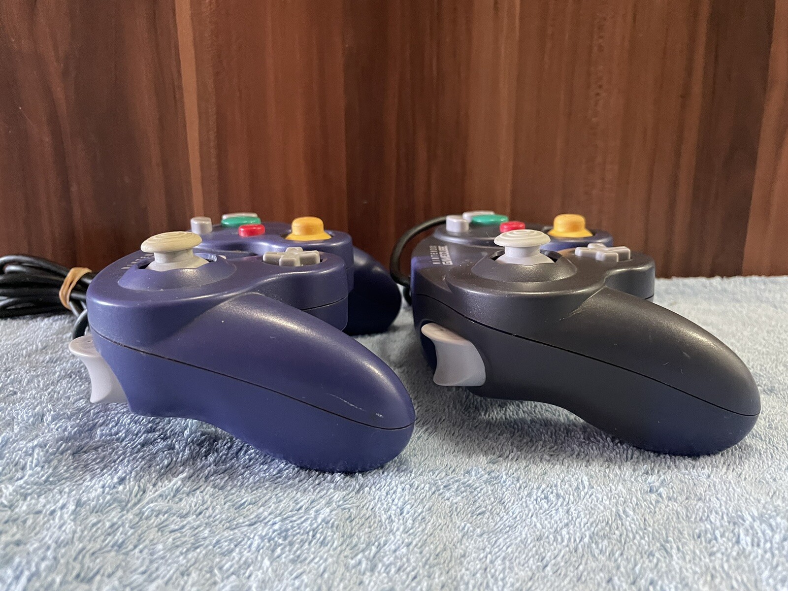 Nintendo GameCube Indigo Console Bundle DOL 001 Model w/5 Games & 2 Controllers