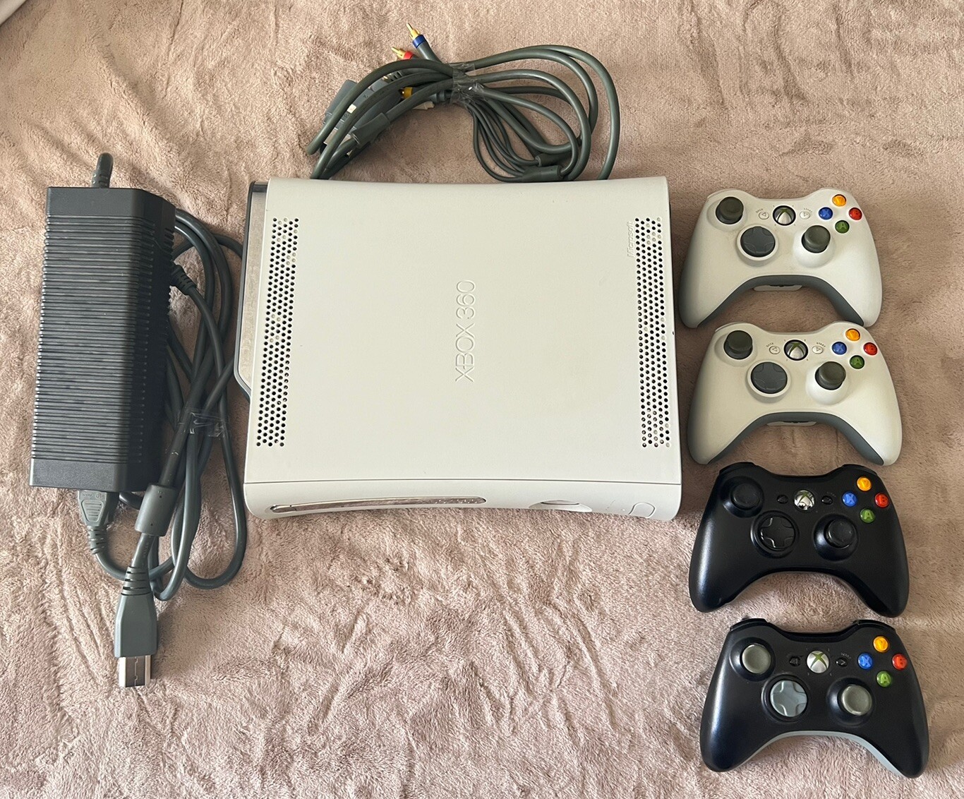 Original Xbox 360 20GB White Console W/ Controllers, Cables and Manual- Tested