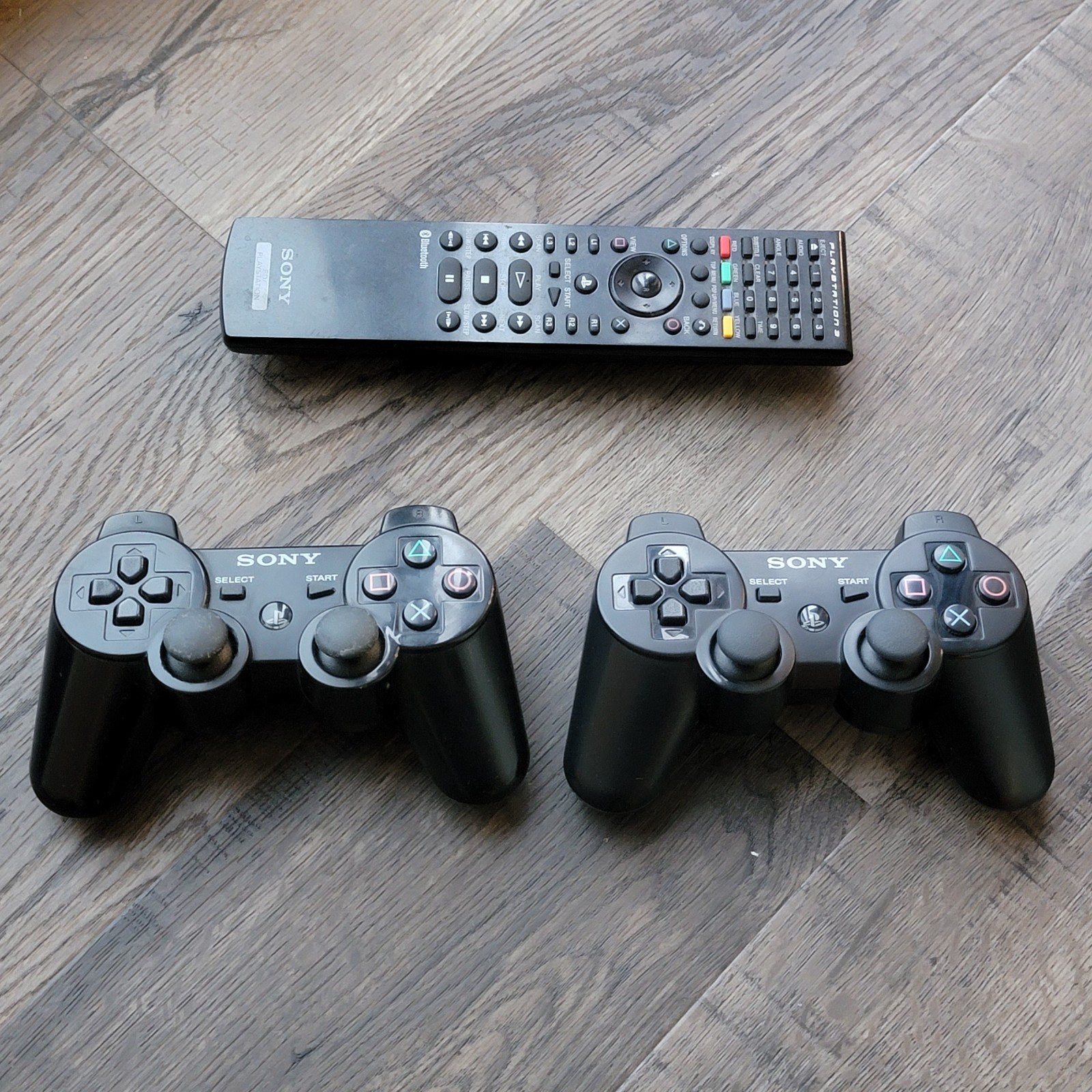 ps3 slim 320gb Console Bundle 10 Games With 2x Controllers Tested