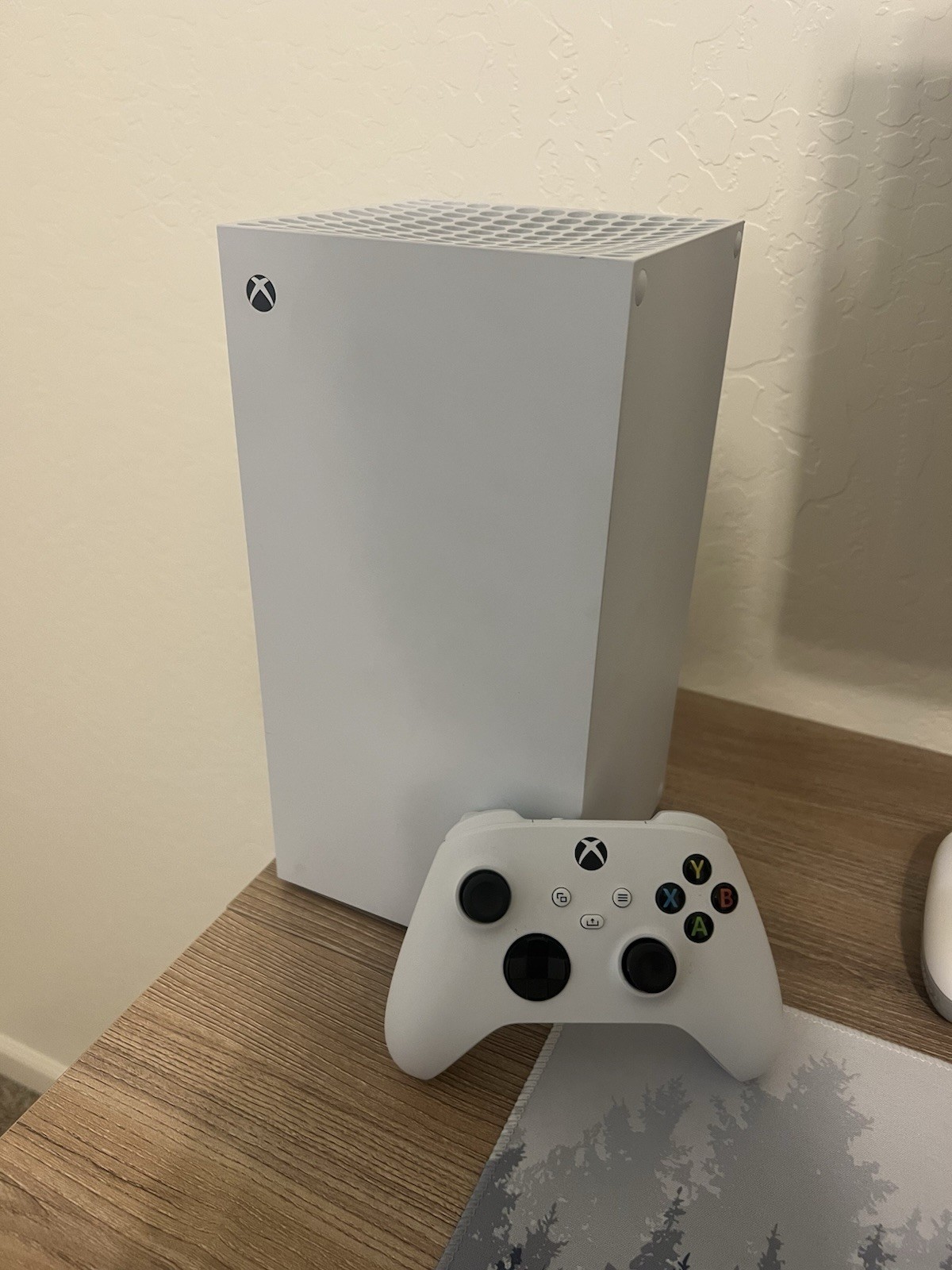 Microsoft Xbox Series X | 1TB | White Console w Controller