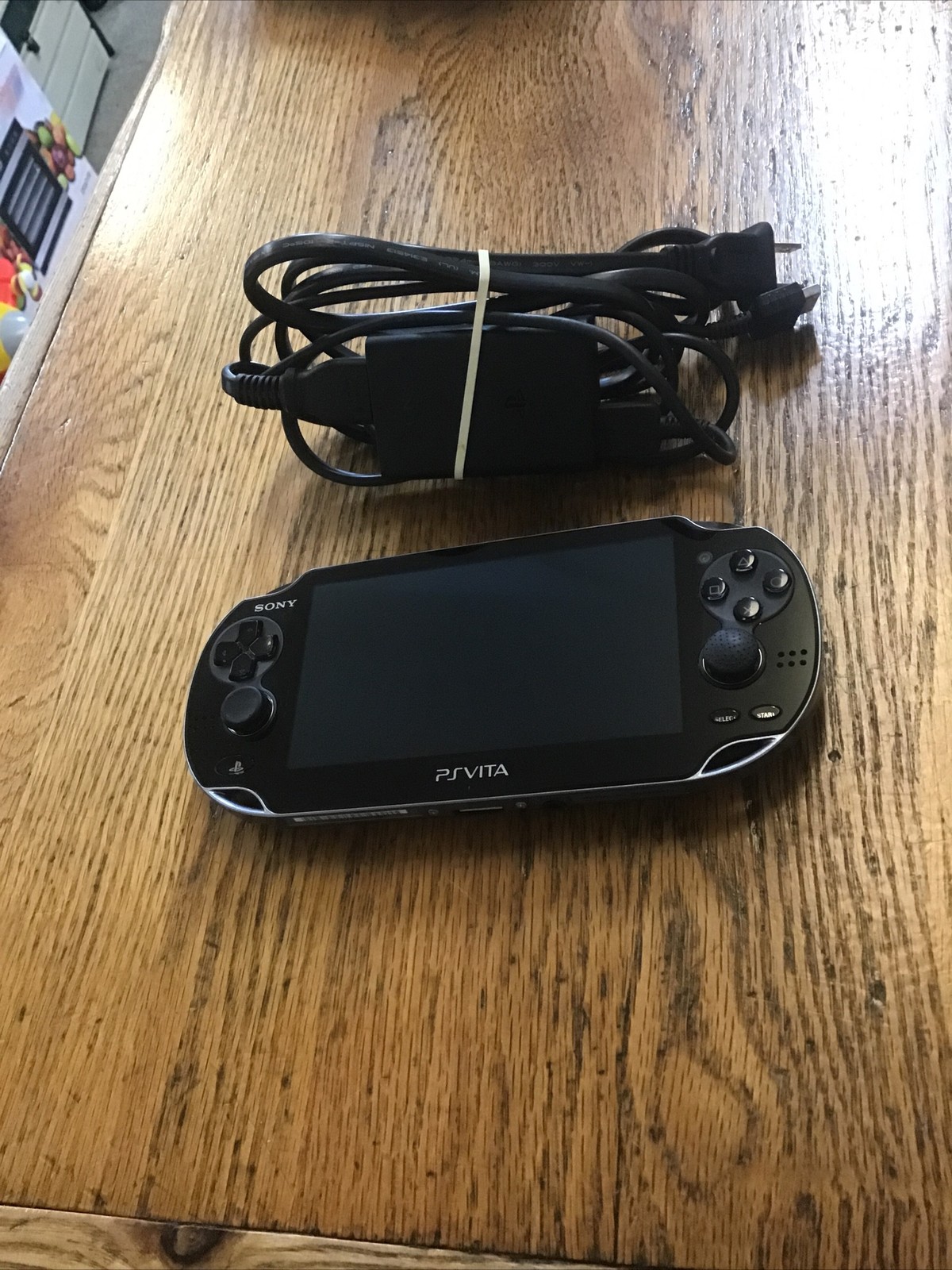 Sony PlayStation Vita PS Vita PCH-1001 Handheld Console Gaming System Black Nice