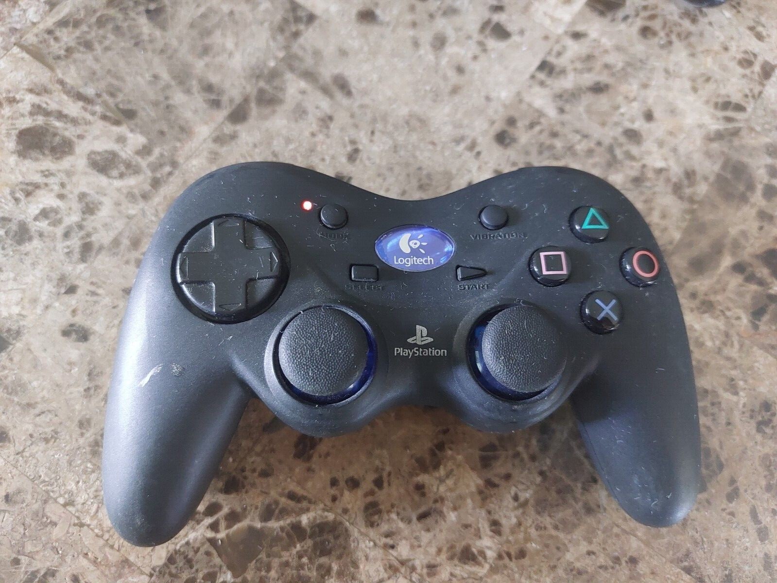 PLAYSTATION PS2 LOGITECH CORDLESS ACTION CONTOLLER, NO DONGLE / BATTERY COVER