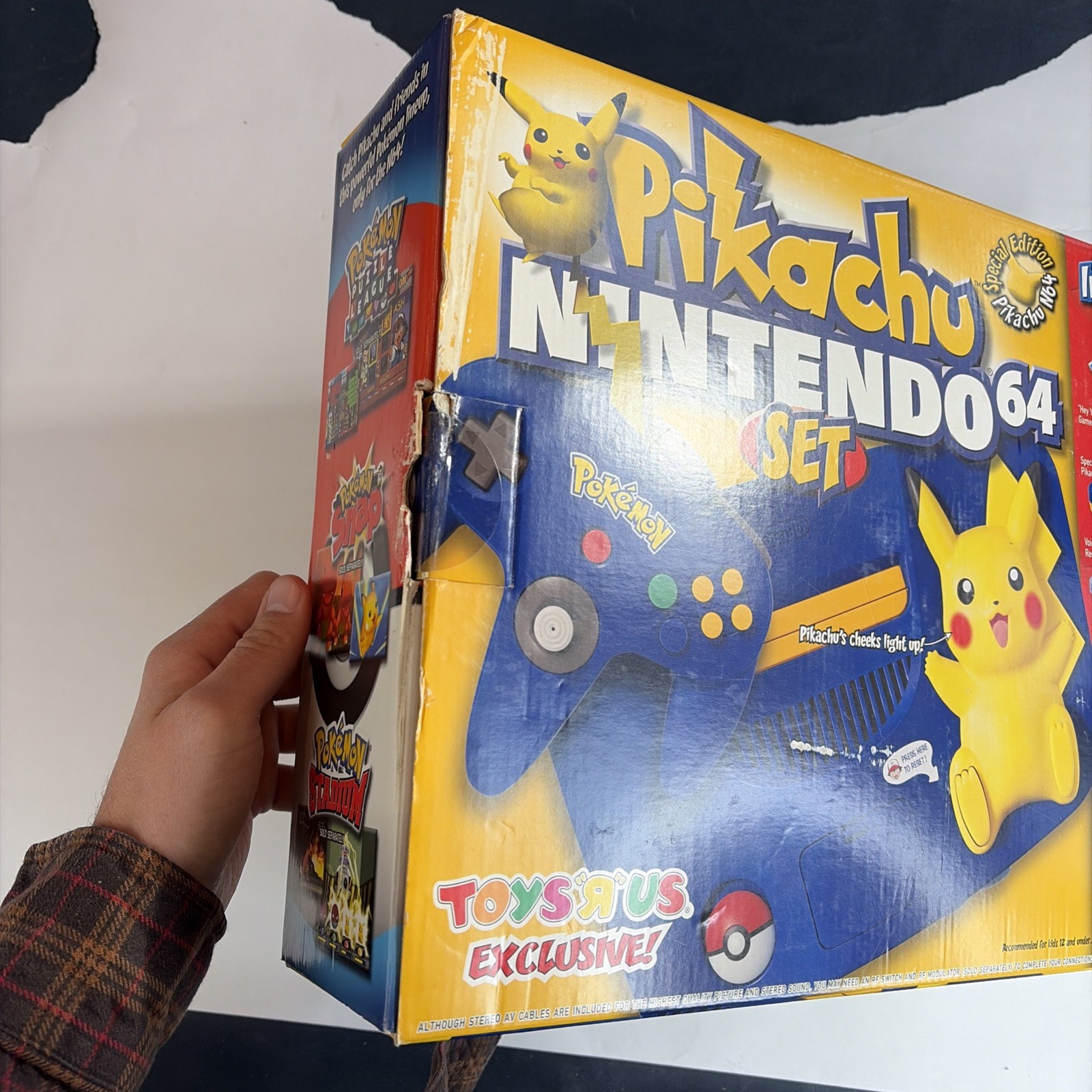 UNUSED MINT OPEN BOX Nintendo 64 Pokemon Special Pikachu Edition N64 COMPLETE
