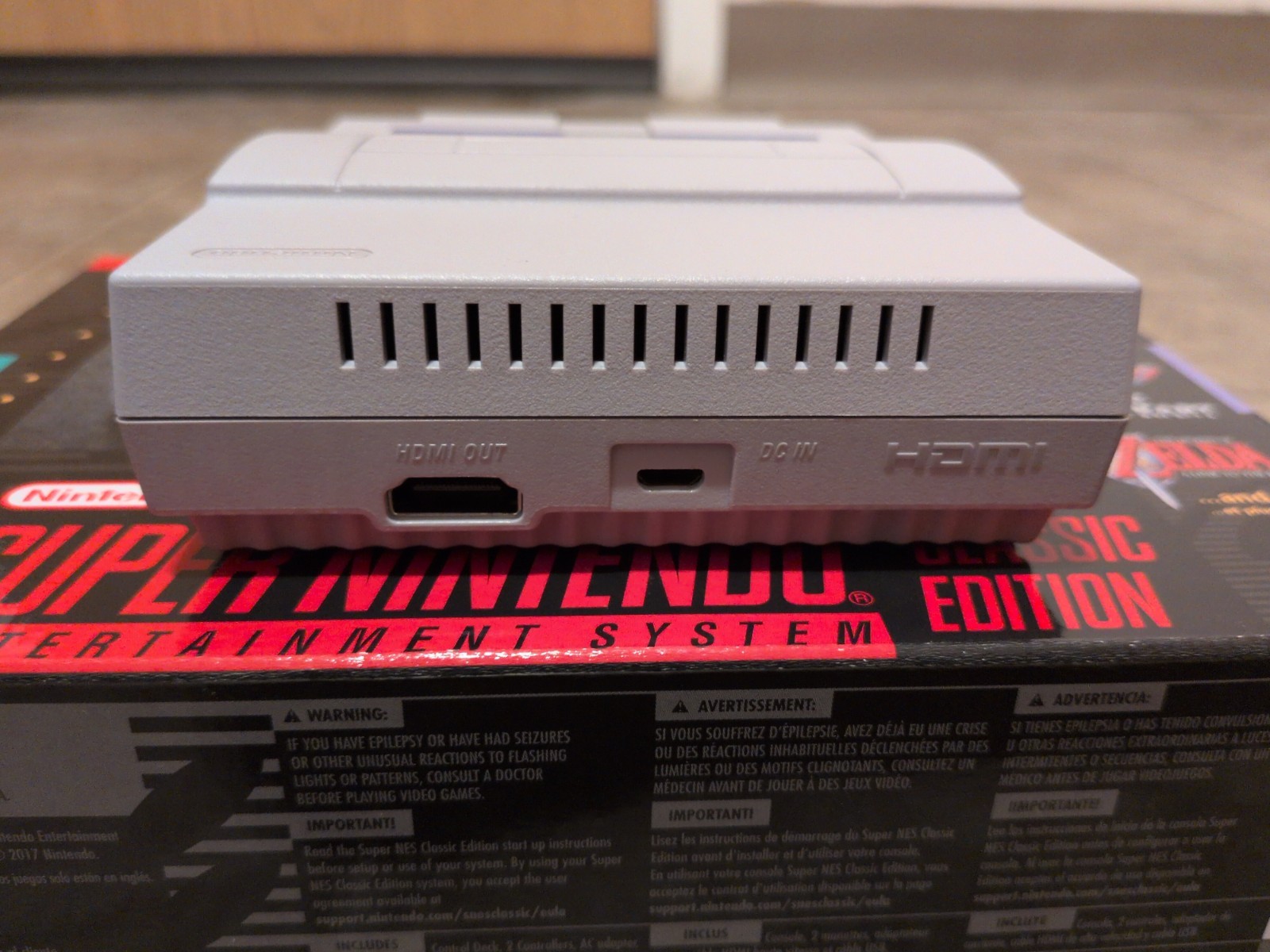 Super Nintendo Classic Mini console Entertainment System 21 Games Preloaded