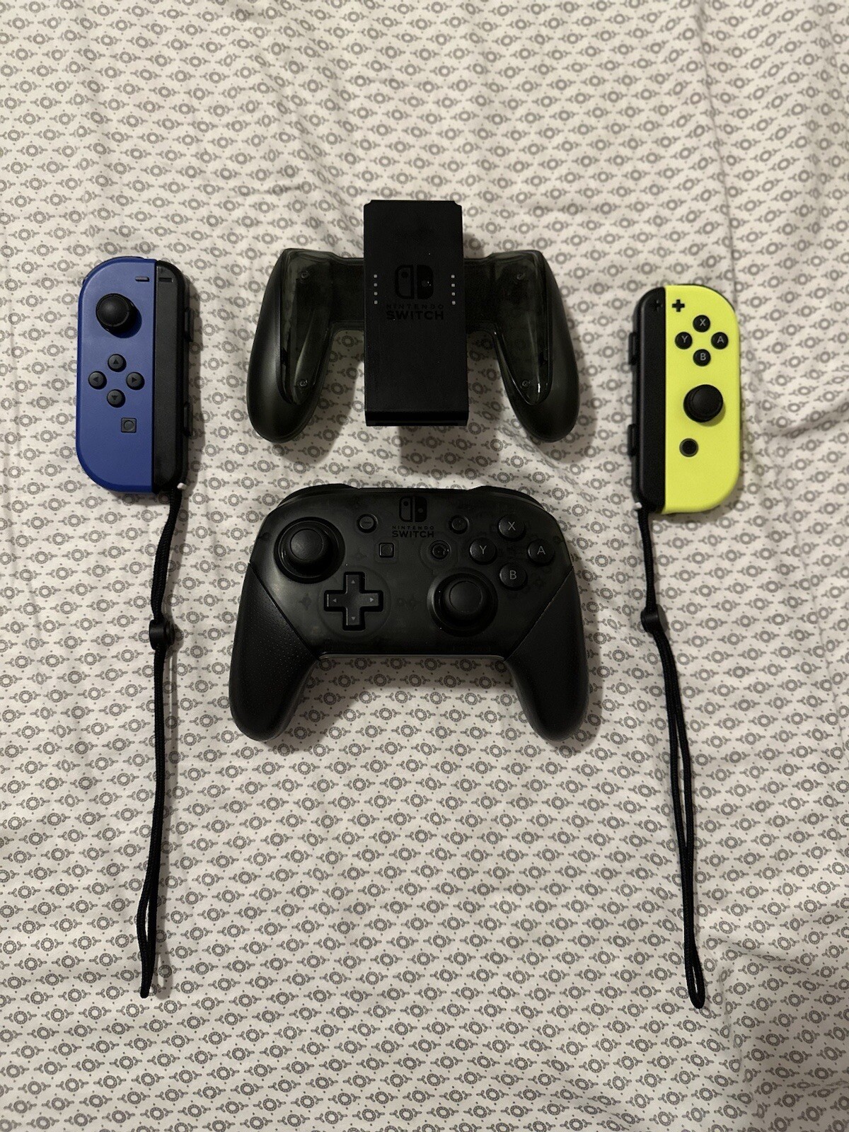 Nintendo Switch OLED Bundle Console Games & More! Adult Owned! Excellent!