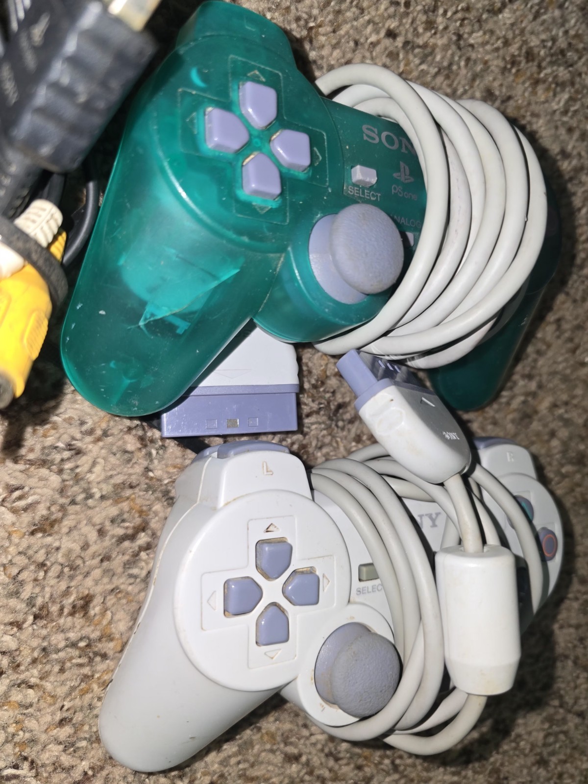 Sony PlayStation 1 Console + 2 Controllers & Cables & Coolboarders 3 Video Game