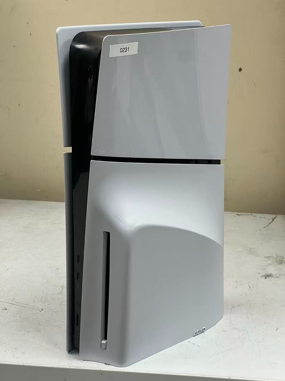 PlayStation 5 Slim Console Disc Edition CFI-2015 Powers on for parts,Please READ