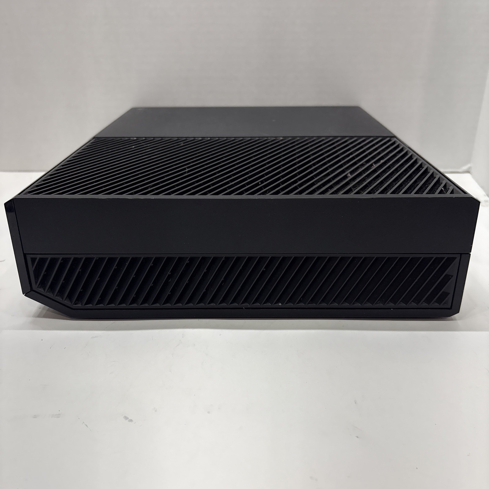 Microsoft Xbox One Console Only- Black (1540) Untested