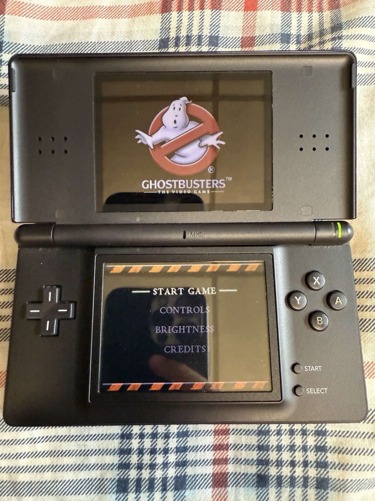 Nintendo DS Lite Handheld System Cobalt/Black with Charger And Games