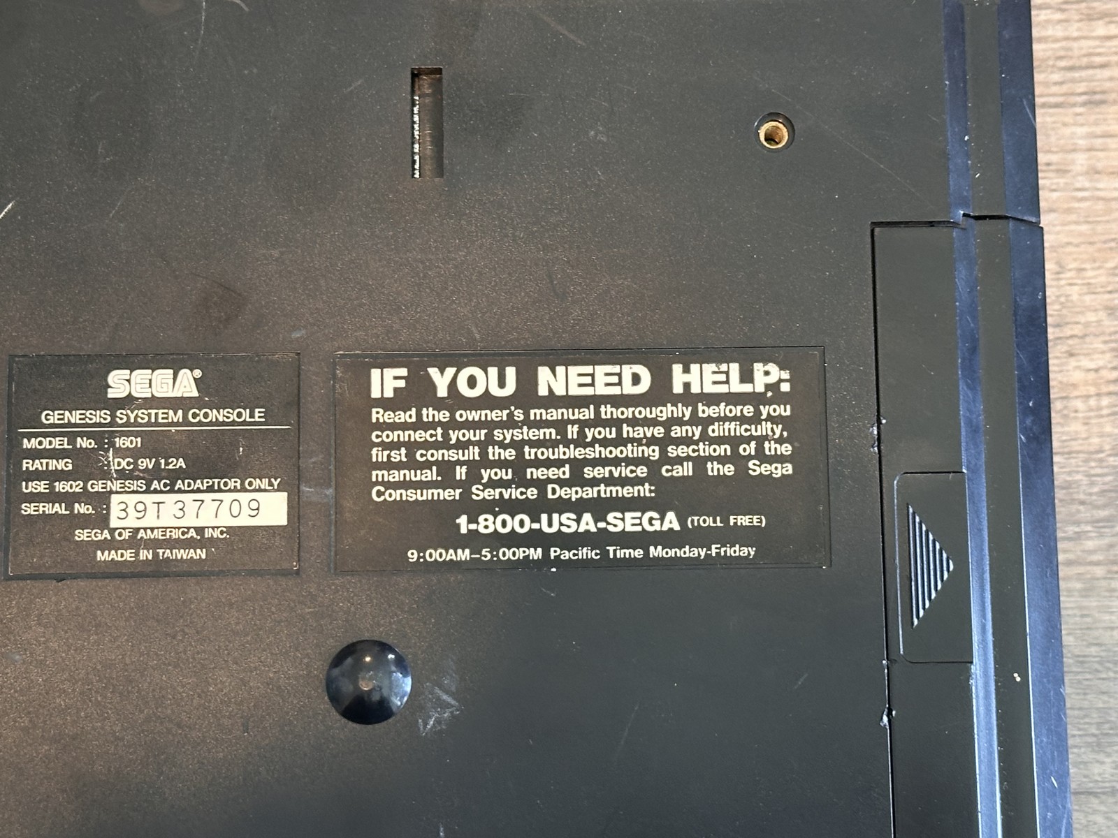 Sega Genesis Console 16-Bit High Definition Graphics UNTESTED – FOR PARTS