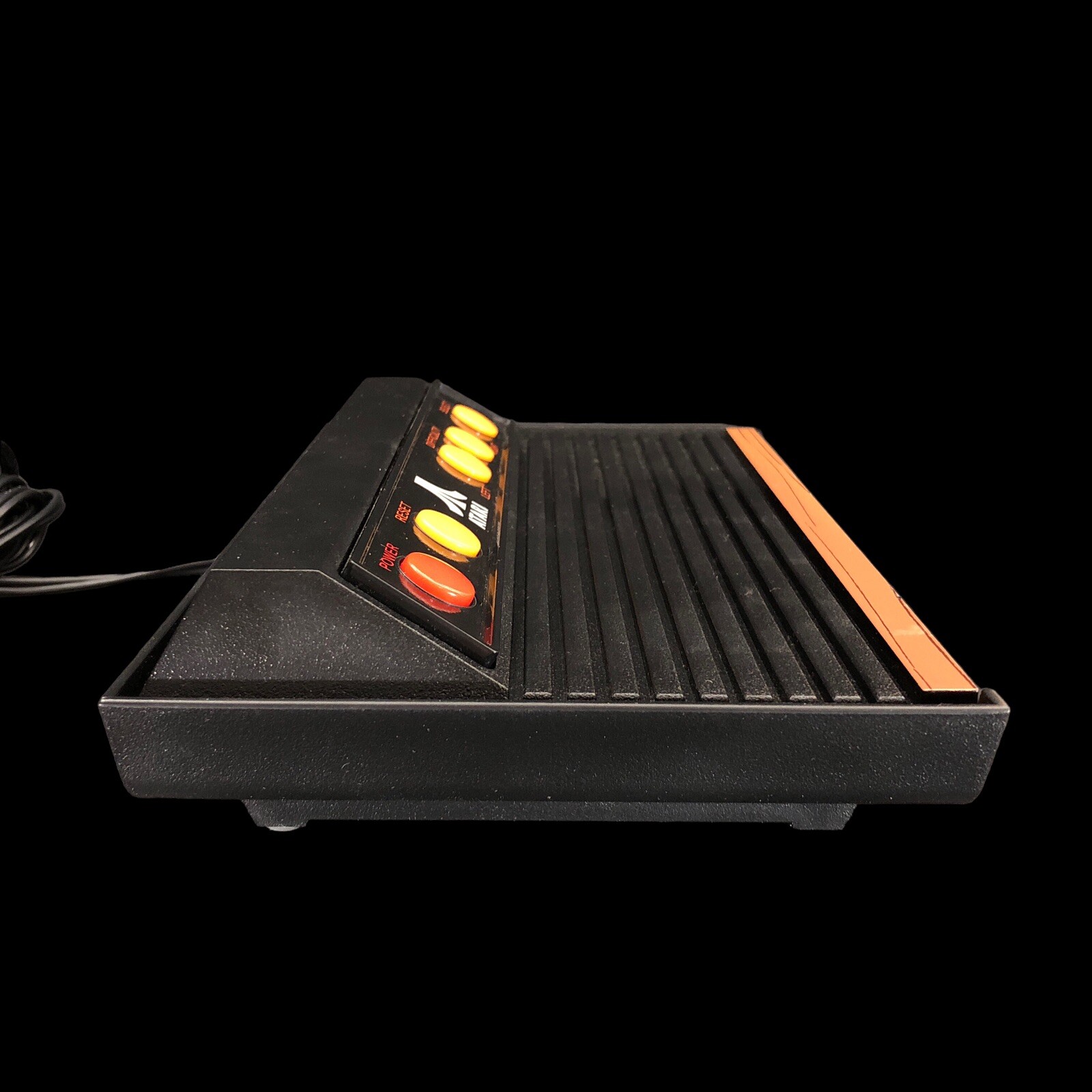 2005 26519 Atari Flashback 2 Classic Game Console Two 2600 Joysticks WORKS BxWr