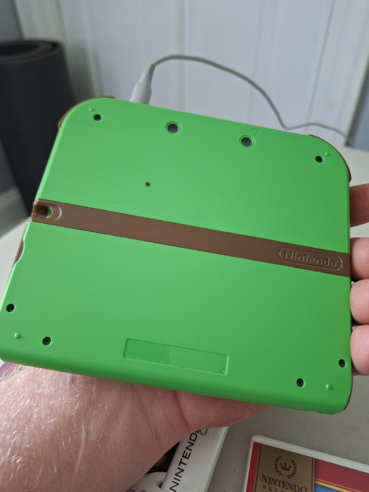 Nintendo 2DS Legend of Zelda Ocarina of Time 3D Green Console w/ Box