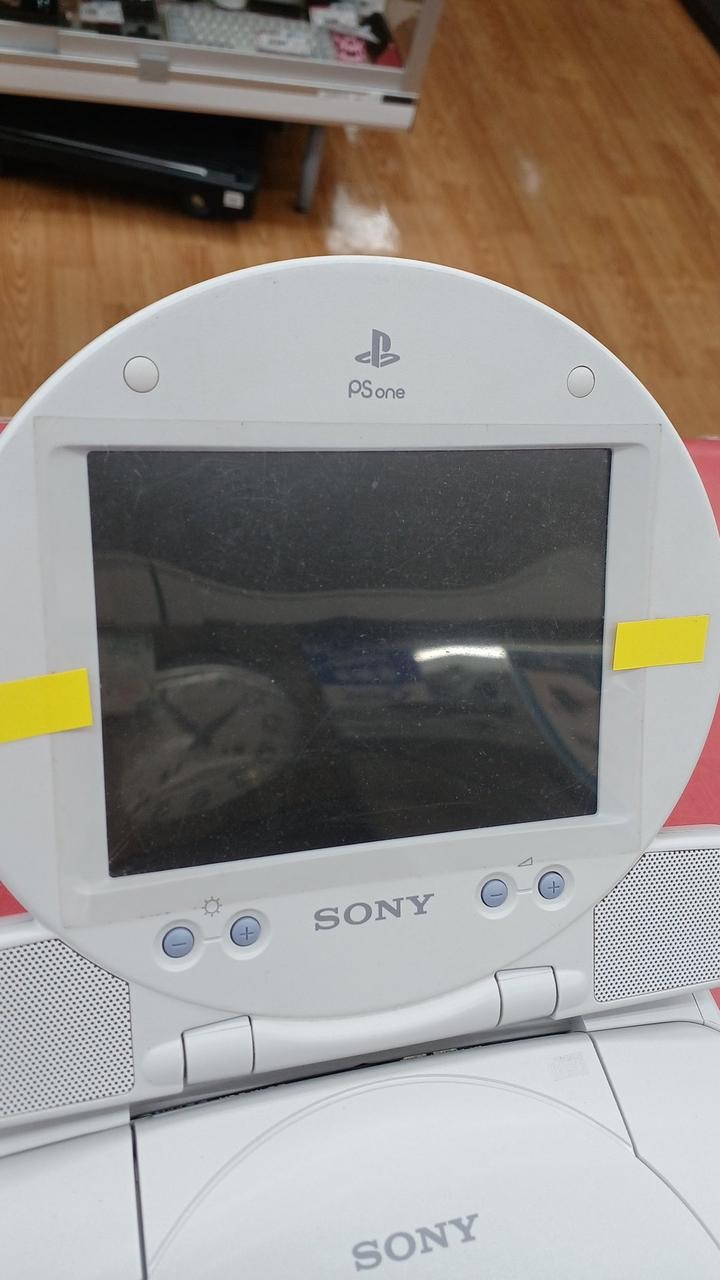 SONY COMPUTER ENTERTAINMENT SCPH-140 PS ONE AND LCD MONITOR COMBO