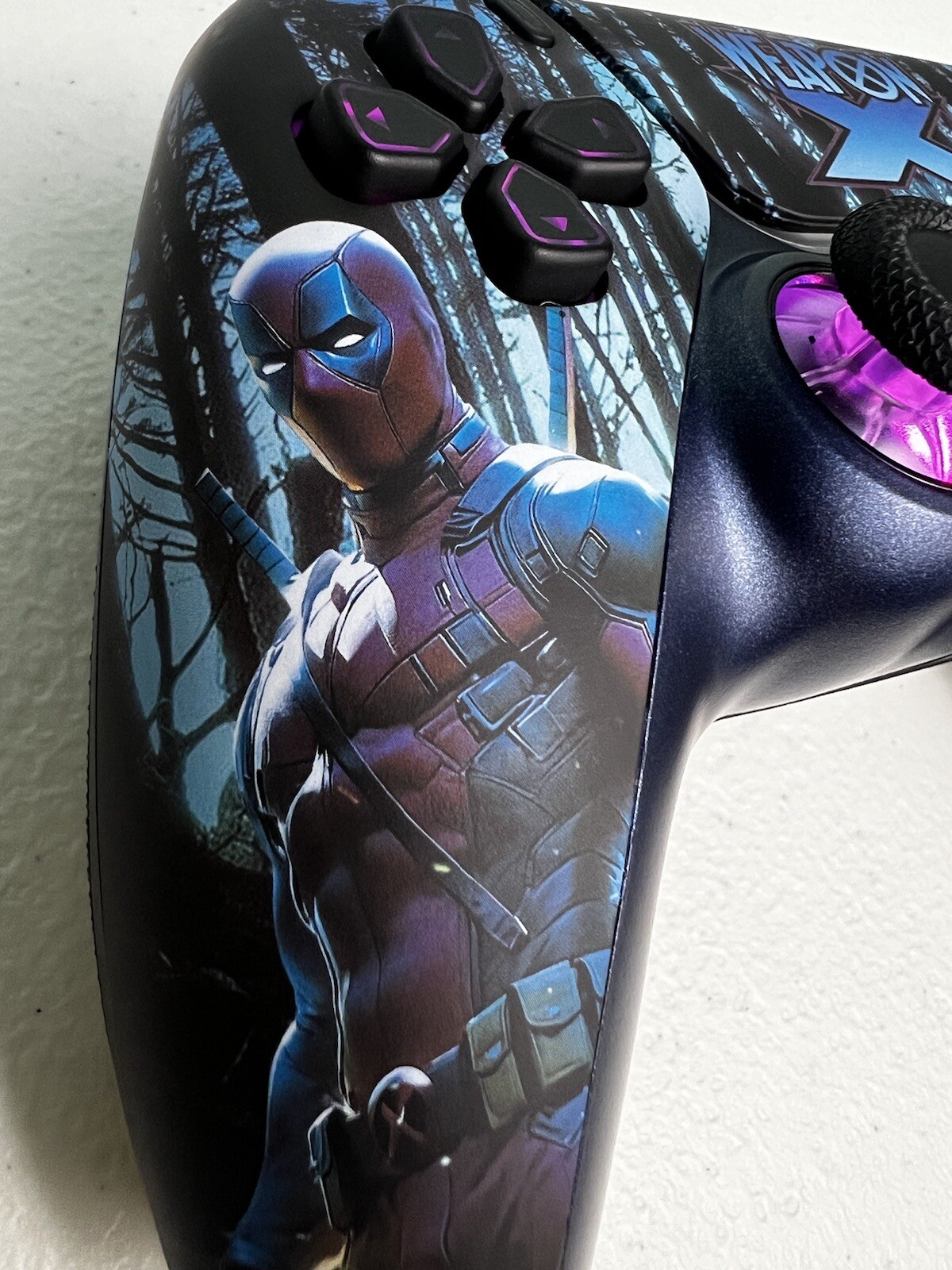 Marvel X-Men Wolverine Deadpool – RGB LED – Custom Controller For PS5 Or PC