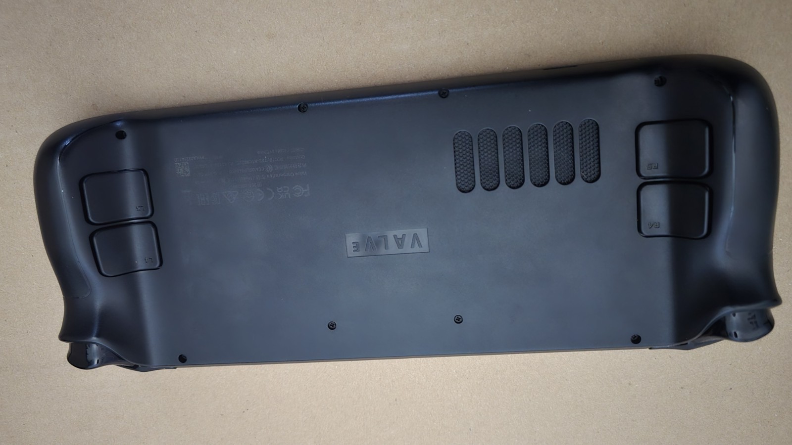 Valve Steam Deck 512GB LCD with Case, Charger, and Extras – Excellent Condition
