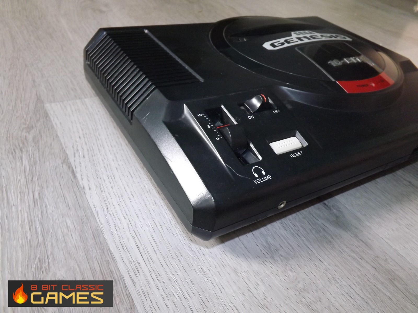 Sega Genesis System in Box Bundle – FAST SHIPPING! 626-8a