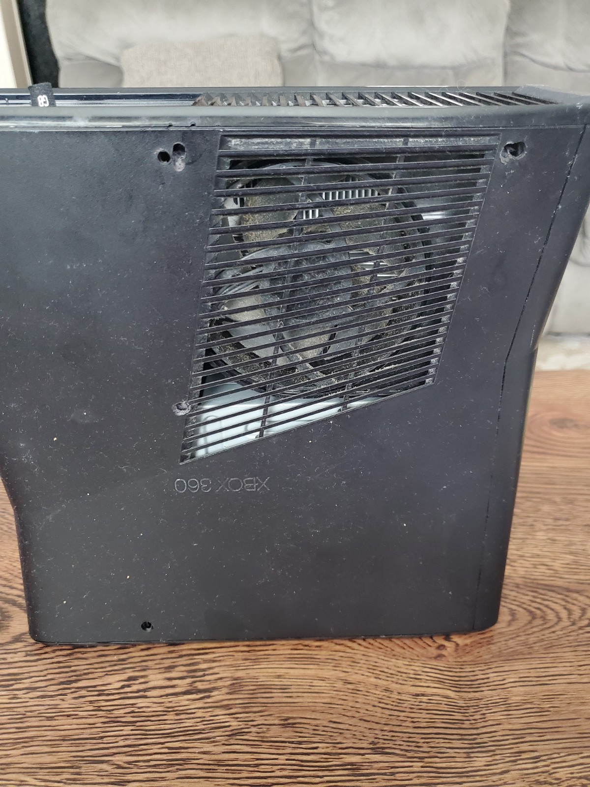 Microsoft Black Xbox 360 w 250 GB *For Parts