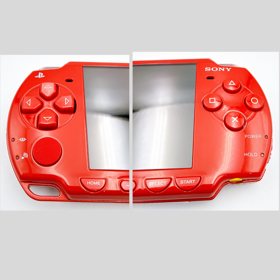 Sony PSP-2000 Console Deep Red in Box w/1GB, Pouch Region free – Excellent+