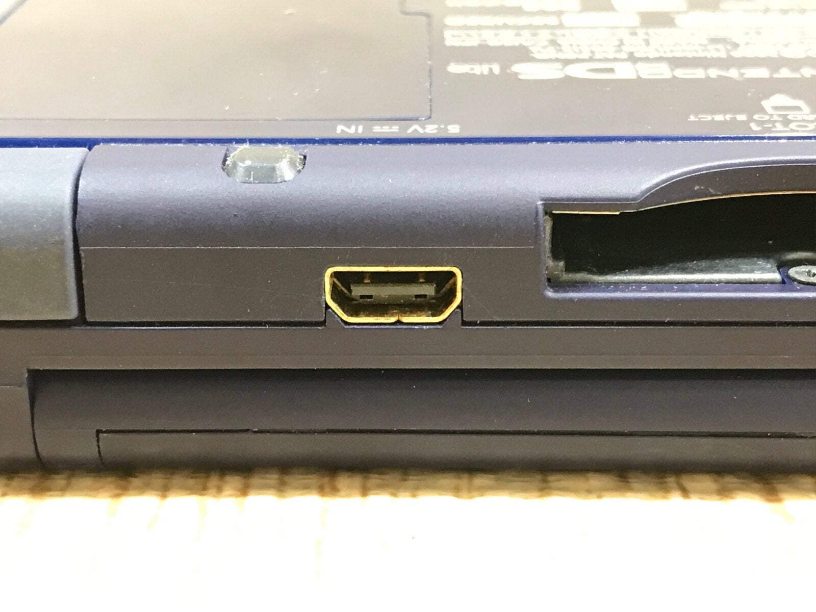 Nintendo DS Lite Enamel Navy Console Nintendo Japan – Tested Working LG9129