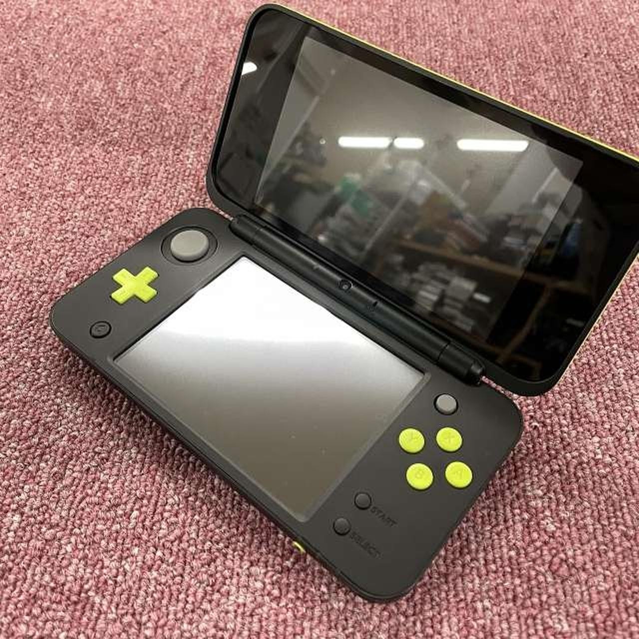 Nintendo New 2DS LL JAN-001 Console From Japan A1930