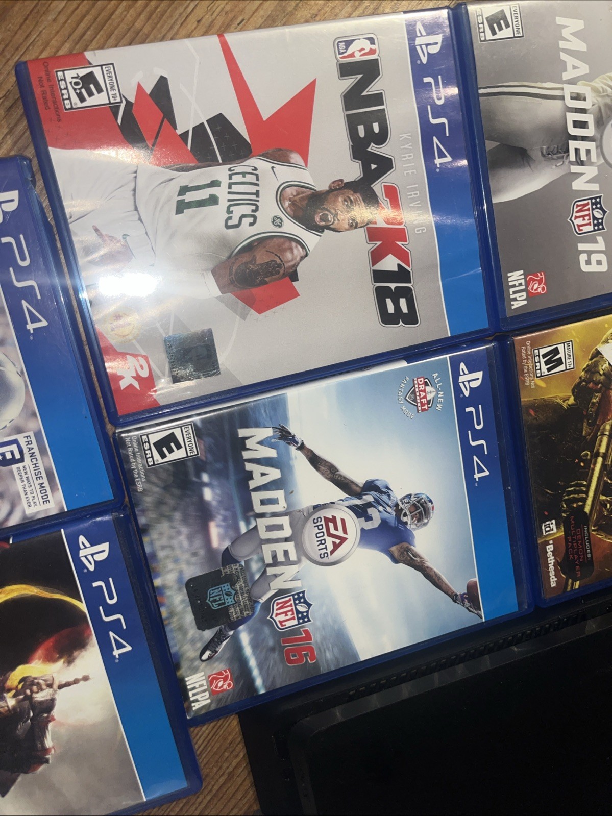 Sony PlayStation 4 PS4 Slim 500gb Bundle – CUH-2015a – 11.50