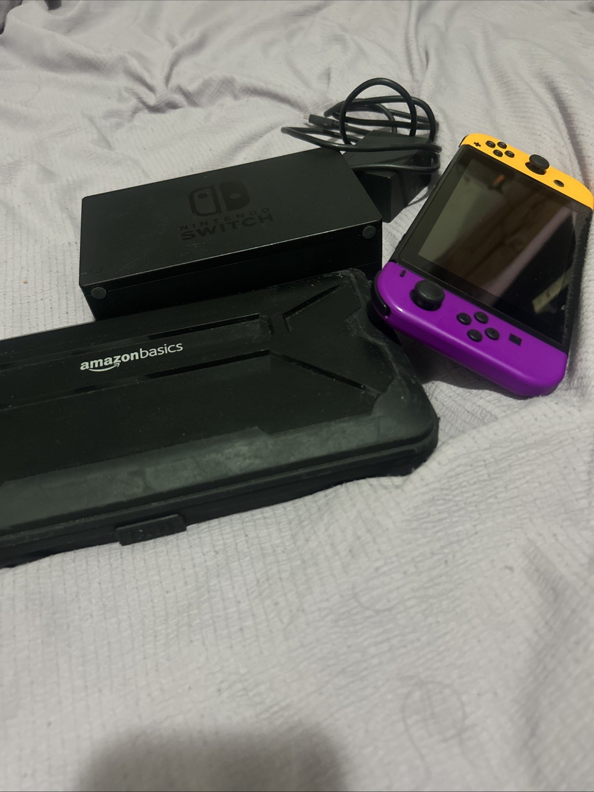 Nintendo Switch Console DOCK, CHARGER, AND CASE INCLUDED – NO HDMI