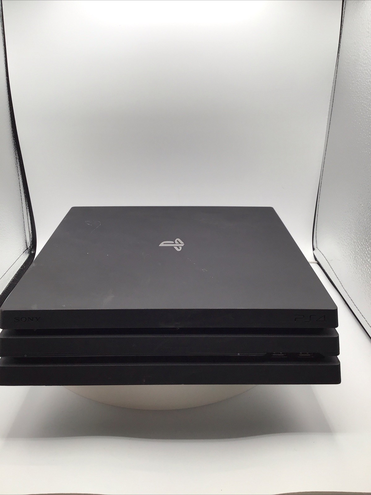Sony PlayStation 4 Pro PS4 Pro 1TB Console Black No Power AC Adapter/Controller