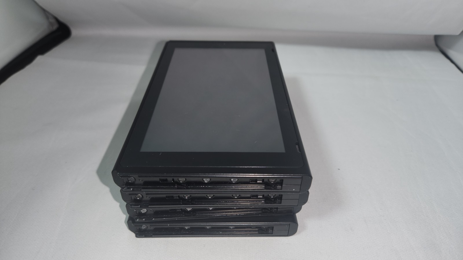 Nintendo Switch Unpatched Low Serial HAC-001 Console Only Screen Scratched