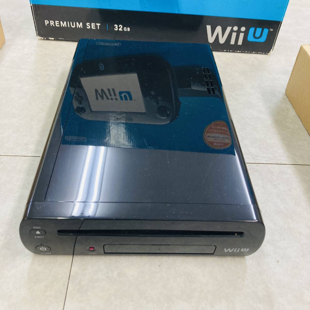 Nintendo Wii U Premium Set 32GB Black