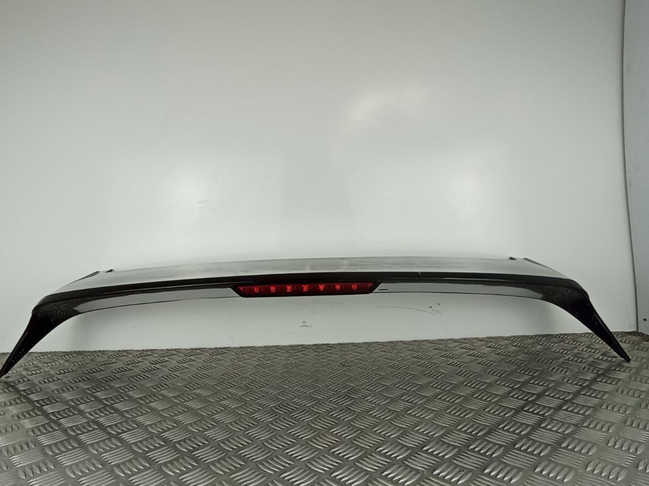 KIA SPORTAGE IV QL,QLE 19-22 THIRD BRAKE LIGHT / SPOILER 87268-f1000