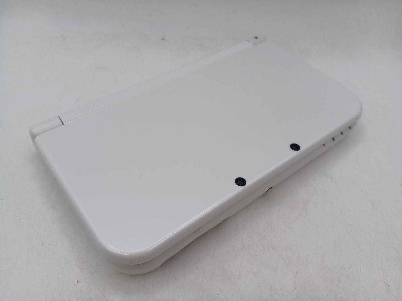 New 3DS LL Pearl White Model RED 001 NINTENDO Nintendo