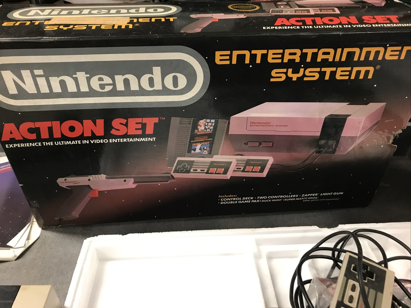 Nintendo NES Action Set Console in Box AS IS