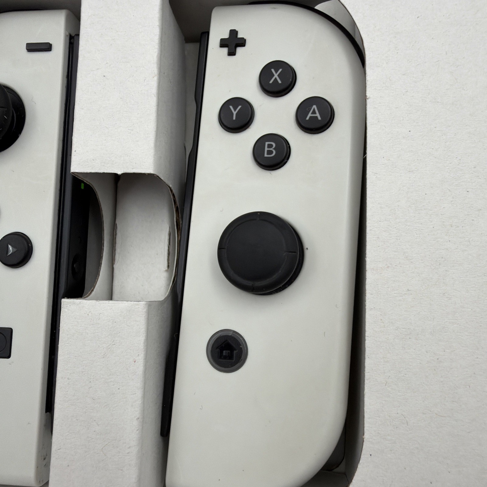 Nintendo Switch OLED White 64GB Complete In Box With Carry Case & 12 Month Code