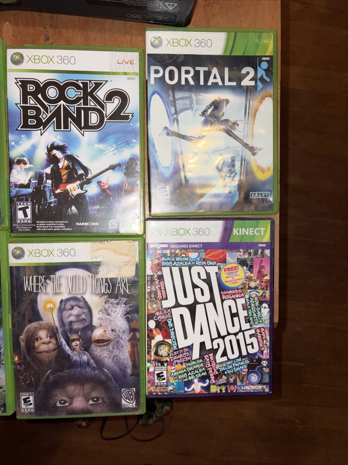 Microsoft XBox 360 S Slim Black Console System 360S + 2. Controllers + 6 Games