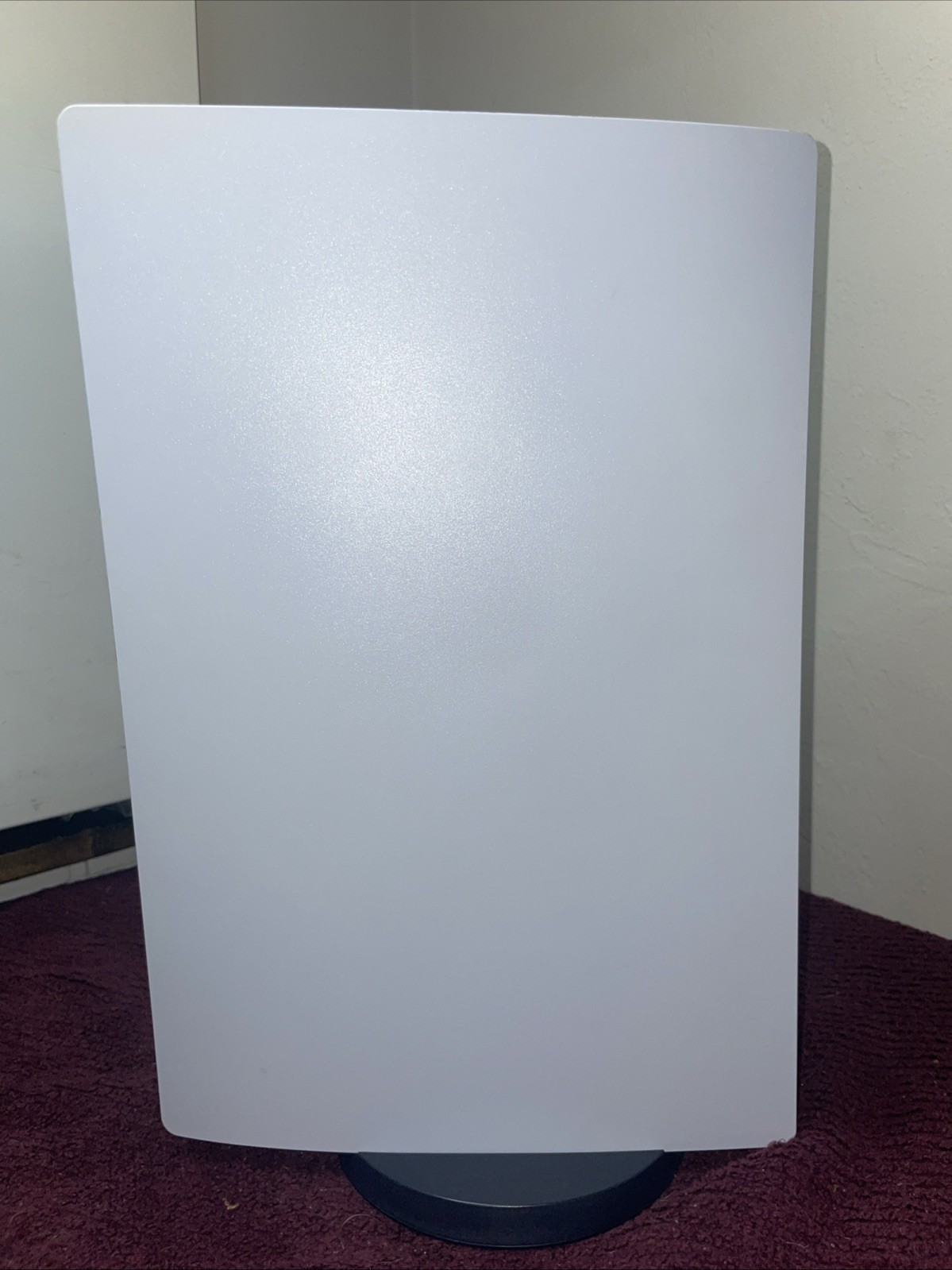 PlayStation 5 White Console barely used Adult owned With Controller and 5 TB STG
