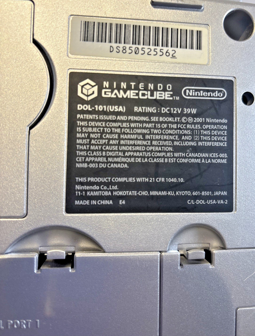Nintendo GameCube Console – Platinum Silver w Games, Cords, Controller, Manual