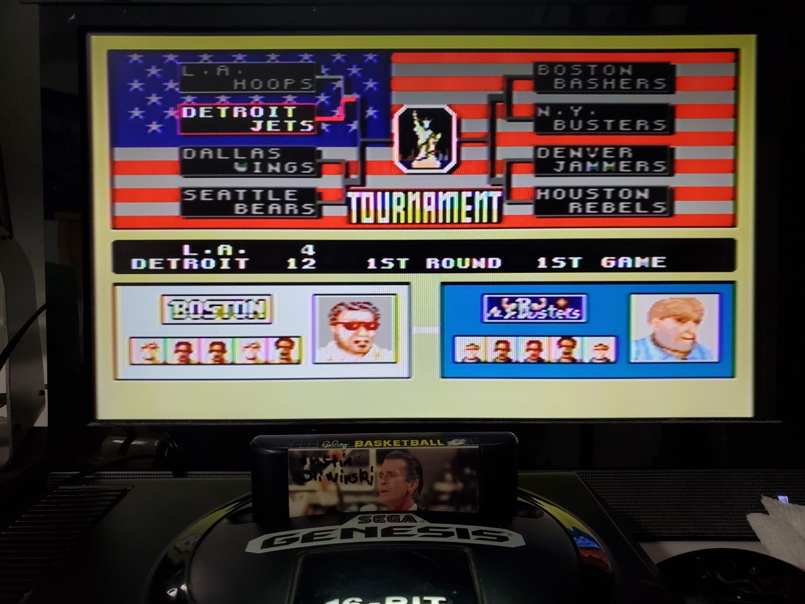 Sega Genesis Model 1601 Console w/ 2x Controllers, Power , AV Cable, 1 Game