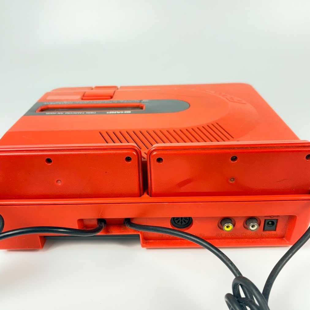 Sharp Twin Famicom AN-500R Red JUNK Video Distorted Other Untested NTSC-J Japan