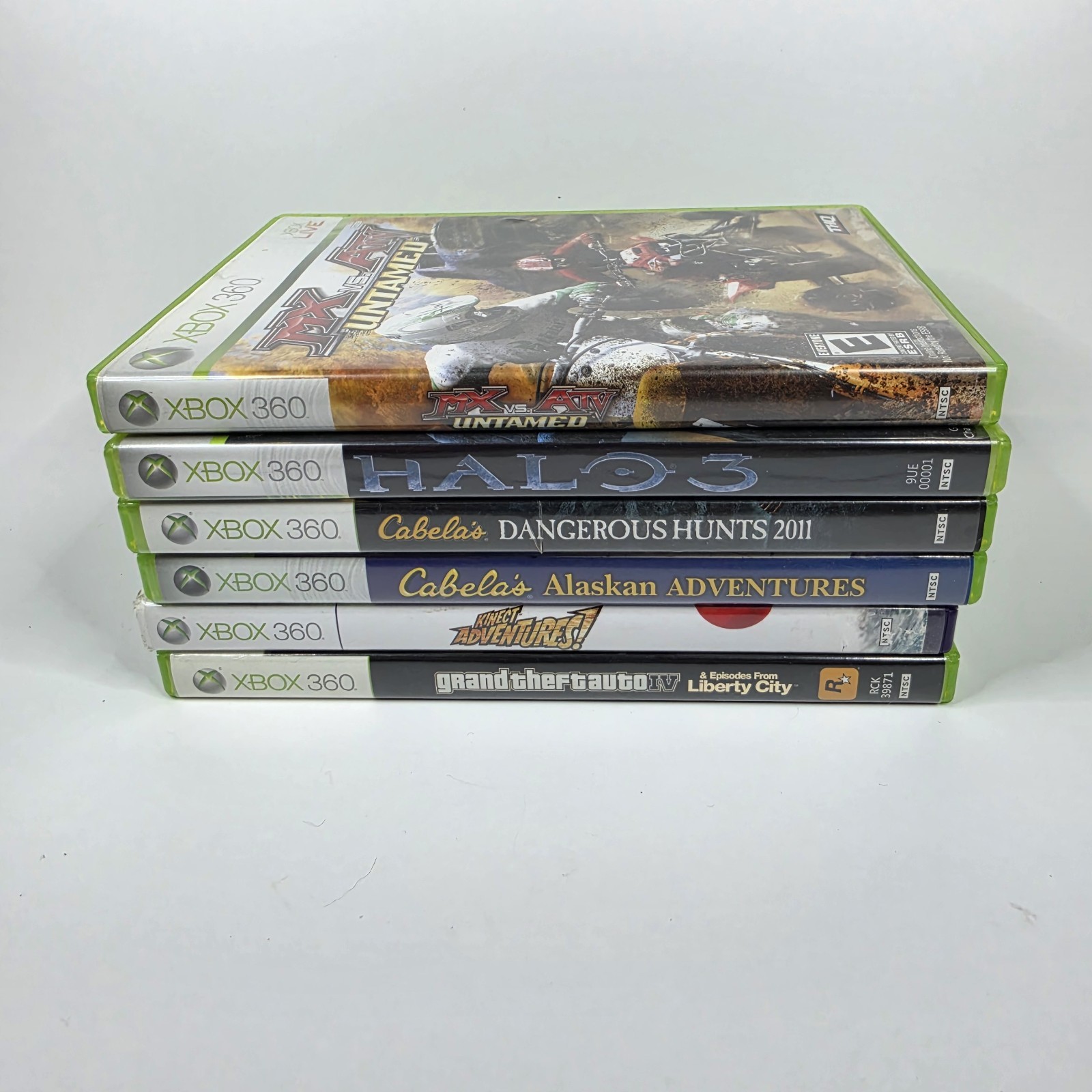 XBox 360 Slim 250GB Console Bundle With Kinect And Games