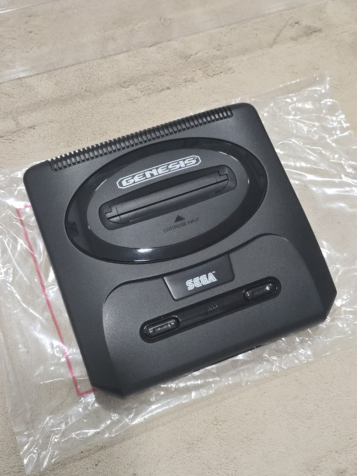 Sega Genesis Model 2 Console CIB Sonic 2 Bundle w Reg Card Mint + Box Protector